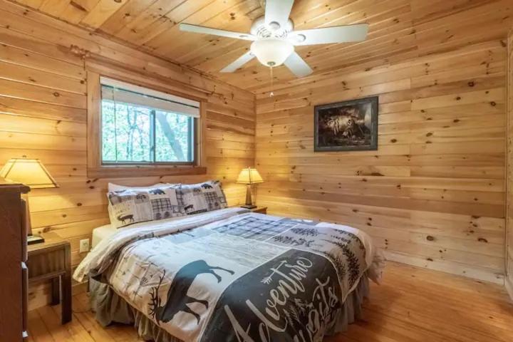 Nantahala Village Bryson City Room photo