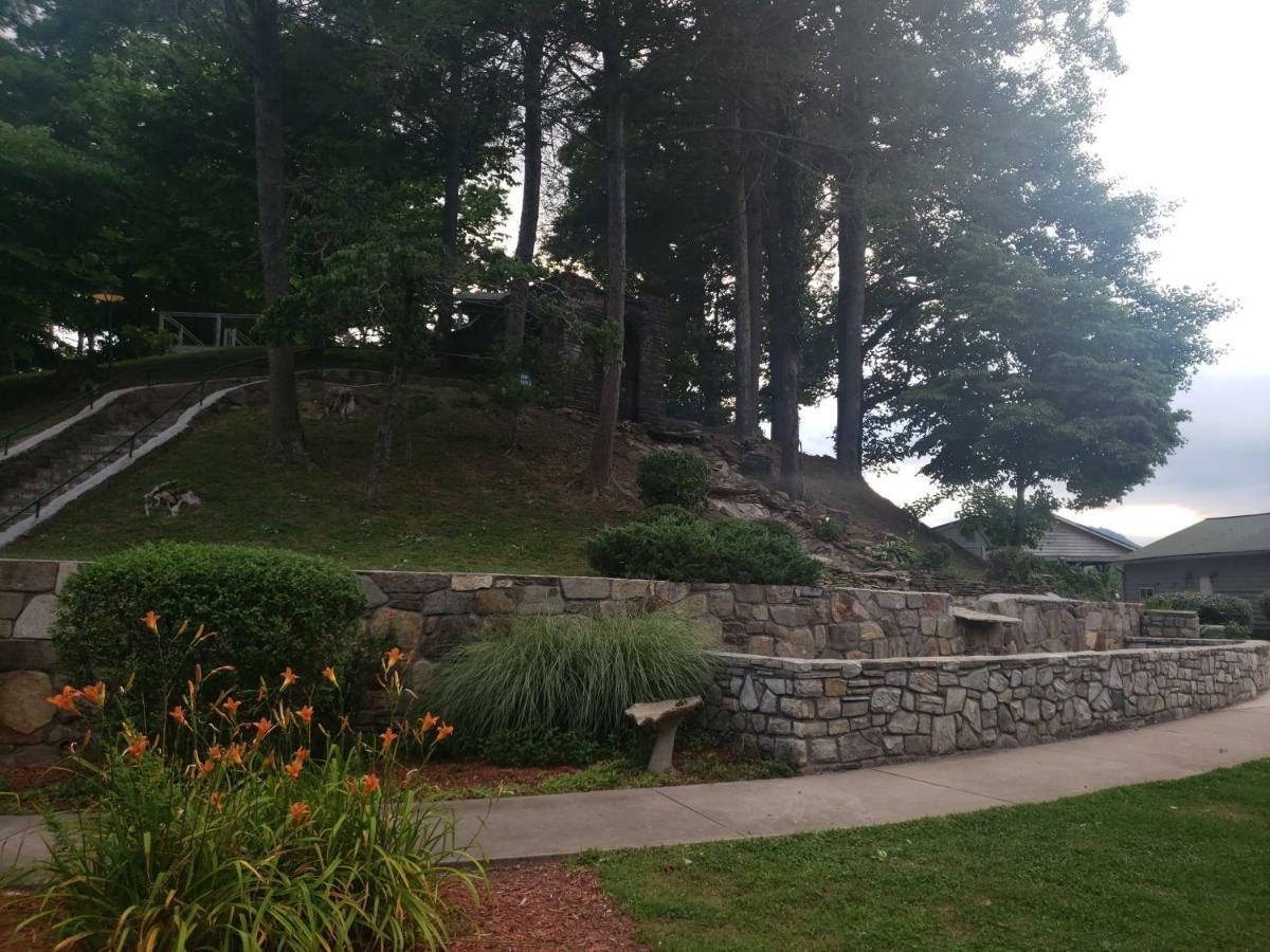 Nantahala Village Bryson City Exterior photo